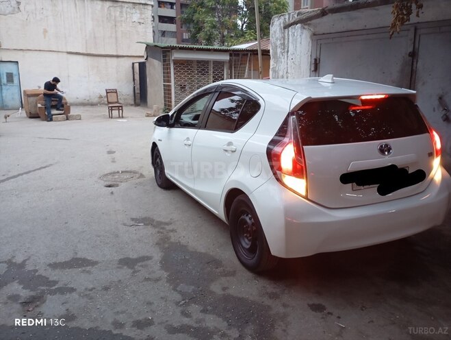 Toyota Aqua 2017, 290,000 km - 1.5 l - Bakı
