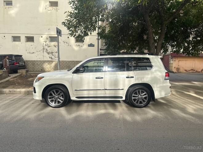 Lexus LX 570 2008, 332,000 km - 5.7 l - Bakı