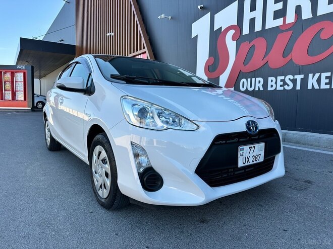 Toyota Aqua 2016, 155,000 km - 1.5 l - Bakı