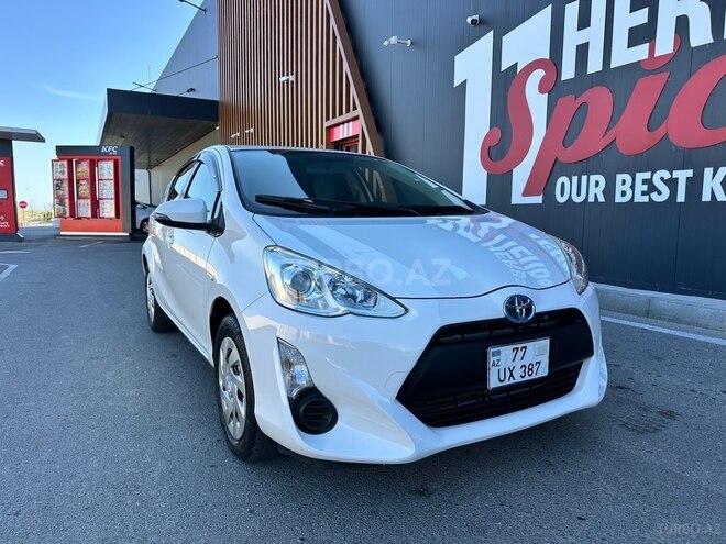 Toyota Aqua 2016, 155,000 km - 1.5 l - Bakı