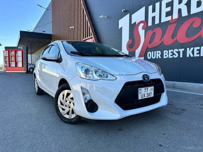 Toyota Aqua 2016, 155,000 km - 1.5 l - Bakı