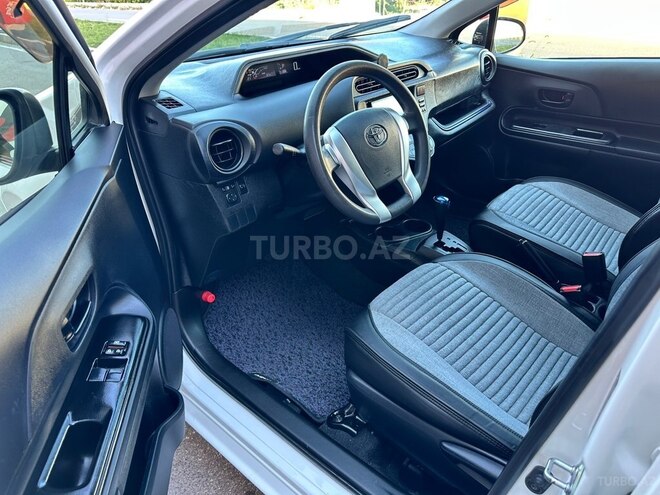Toyota Aqua 2016, 155,000 km - 1.5 l - Bakı