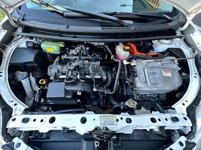 Toyota Aqua 2016, 155,000 km - 1.5 l - Bakı