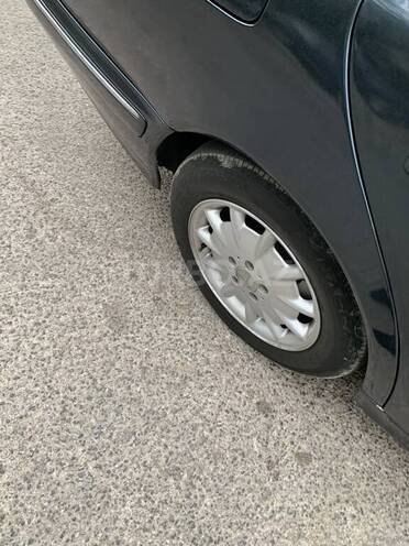 Mercedes E 230 1995, 523,500 km - 2.3 l - Bakı