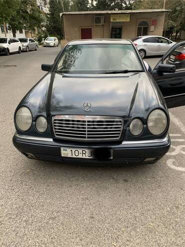 Mercedes E 230 1995, 523,500 km - 2.3 l - Bakı