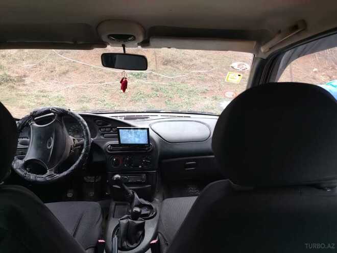 Chevrolet Niva 2003, 200,000 km - 1.7 л - Lerik