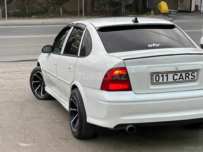 Opel Vectra 2001, 278,521 km - 1.8 л - Bakı