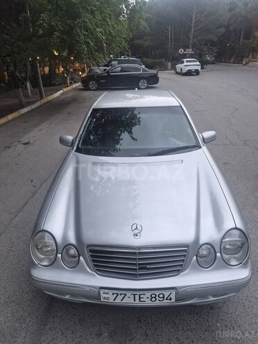 Mercedes E 270 2000, 427,421 km - 2.7 l - Xırdalan