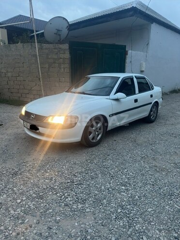 Opel Vectra 1996, 324,000 km - 1.8 л - Sumqayıt