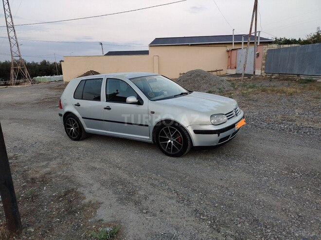 Volkswagen Golf 1999, 396,305 km - 1.6 l - Şirvan