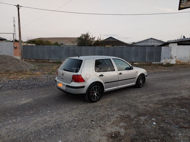 Volkswagen Golf 1999, 396,305 km - 1.6 l - Şirvan