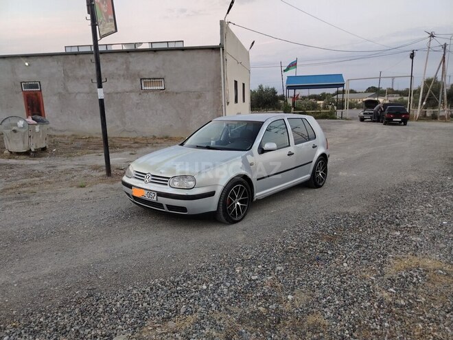 Volkswagen Golf 1999, 396,305 km - 1.6 l - Şirvan