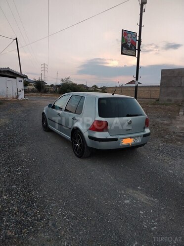 Volkswagen Golf 1999, 396,305 km - 1.6 l - Şirvan