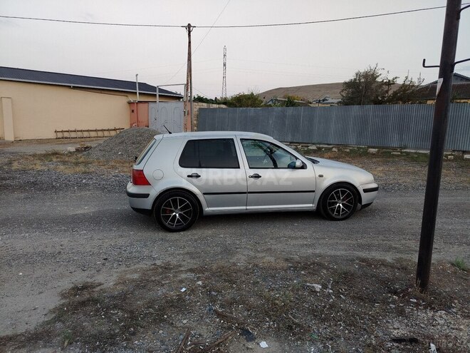 Volkswagen Golf 1999, 396,305 km - 1.6 l - Şirvan