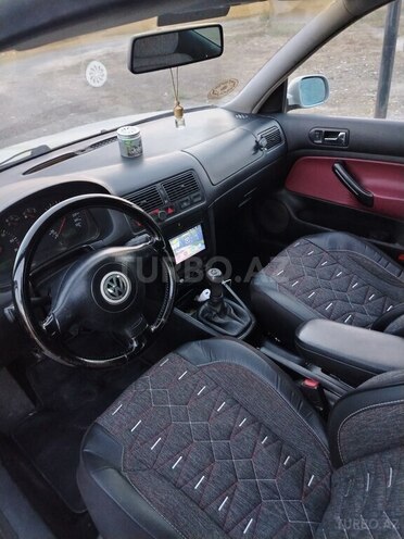 Volkswagen Golf 1999, 396,305 km - 1.6 l - Şirvan