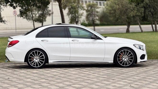 Mercedes C 300 2017, 128,000 km - 2.0 l - Bakı