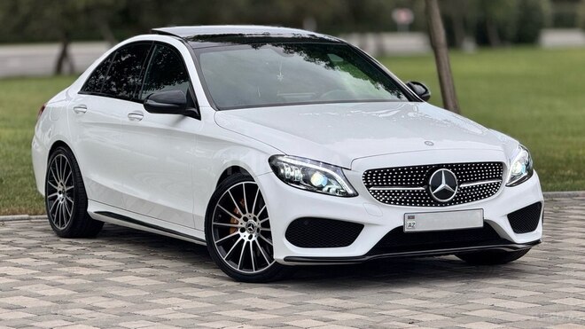 Mercedes C 300 2017, 128,000 km - 2.0 l - Bakı