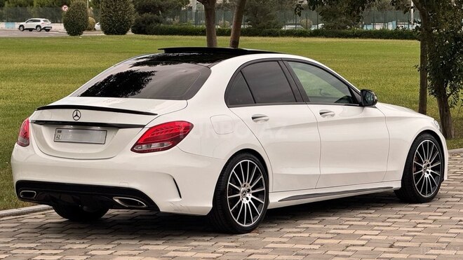 Mercedes C 300 2017, 128,000 km - 2.0 l - Bakı
