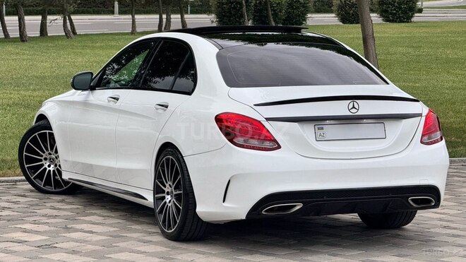 Mercedes C 300 2017, 128,000 km - 2.0 l - Bakı
