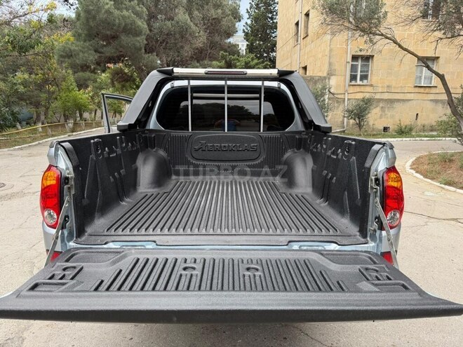 Mitsubishi L200 2014, 212,000 km - 2.5 l - Bakı