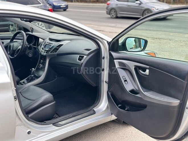 Hyundai Elantra 2014, 212,785 km - 1.8 l - Bakı