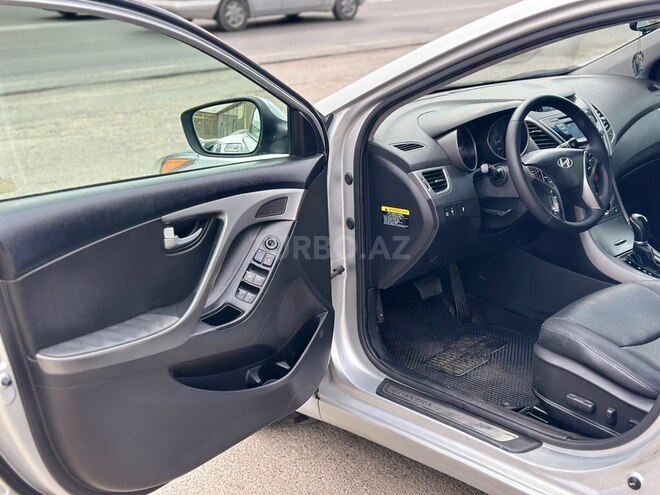 Hyundai Elantra 2014, 212,785 km - 1.8 l - Bakı