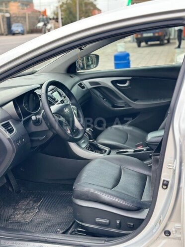 Hyundai Elantra 2014, 212,785 km - 1.8 l - Bakı