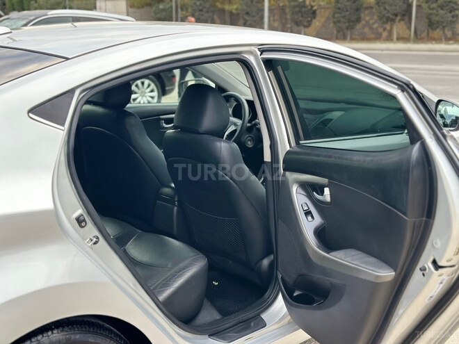 Hyundai Elantra 2014, 212,785 km - 1.8 l - Bakı