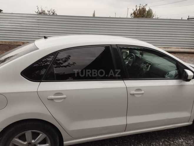 Volkswagen Polo 2013, 168,000 km - 1.6 l - Bakı