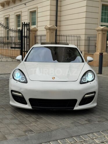 Porsche Panamera GTS 2011, 200,000 km - 4.8 l - Bakı