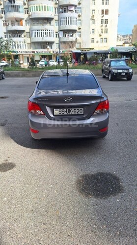Hyundai Accent 2015, 185,625 km - 1.6 л - Bakı