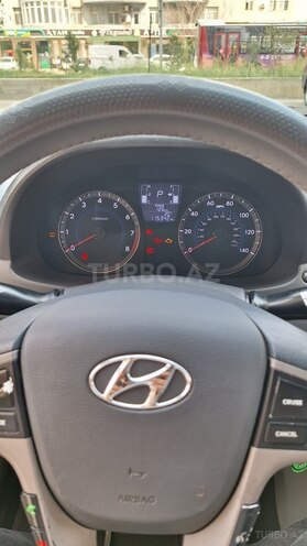 Hyundai Accent 2015, 185,625 km - 1.6 л - Bakı