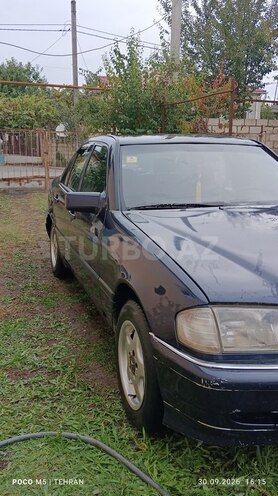 Mercedes C 180 1994, 461,000 km - 1.8 l - Quba