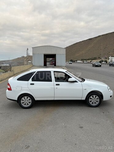 LADA (VAZ) Priora 2012, 320,000 km - 1.6 l - Salyan