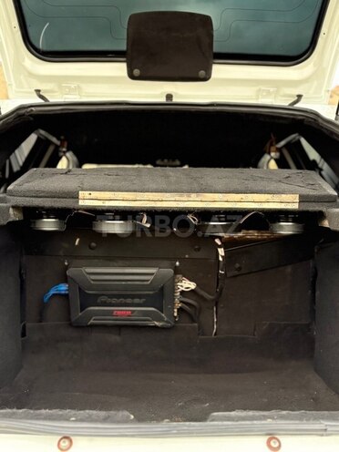 LADA (VAZ) Priora 2012, 320,000 km - 1.6 l - Salyan