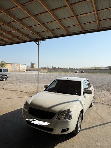 LADA (VAZ) Priora 2012, 320,000 km - 1.6 l - Salyan