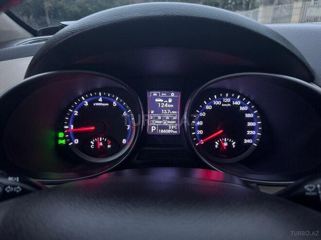 Hyundai Santa Fe 2013, 185,000 km - 2.4 l - Bakı