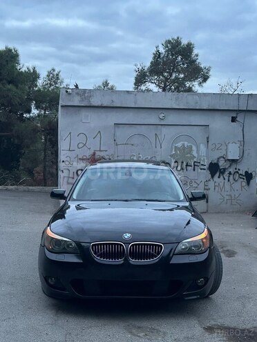 BMW 525 2005, 240,000 km - 2.5 л - Bakı