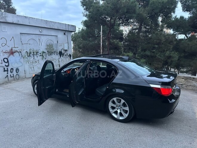 BMW 525 2005, 240,000 km - 2.5 л - Bakı