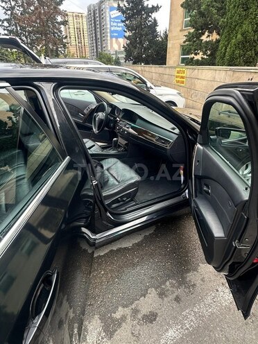 BMW 525 2005, 240,000 km - 2.5 л - Bakı