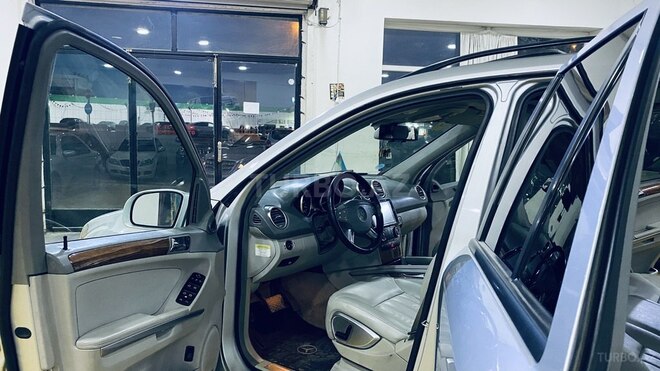 Mercedes ML 350 4MATIC 2007, 235,385 km - 3.5 l - Sumqayıt