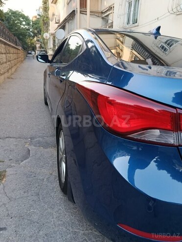 Hyundai Elantra 2015, 214,000 km - 1.8 л - Bakı