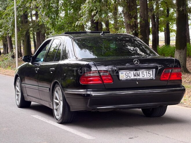 Mercedes E 240 2000, 286,000 km - 2.4 l - Masallı