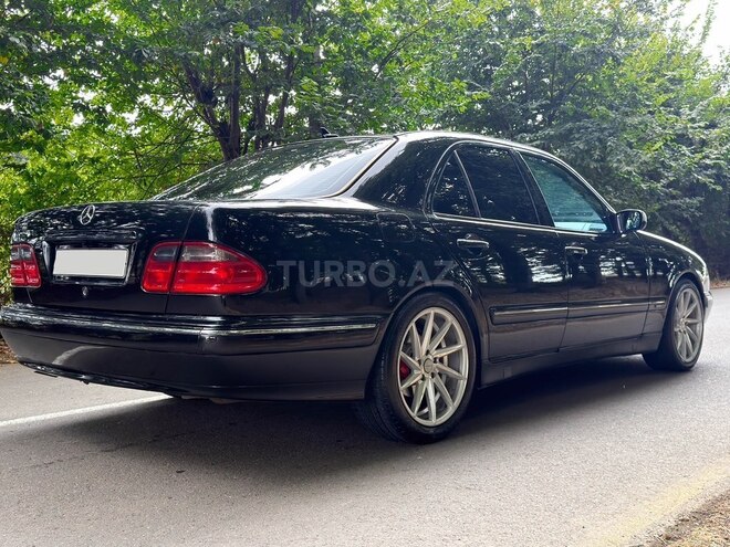 Mercedes E 240 2000, 286,000 km - 2.4 l - Masallı