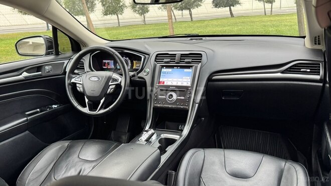 Ford Fusion (North America) 2020, 118,000 km - 2.0 l - Bakı