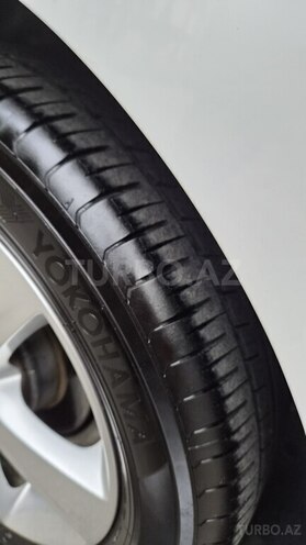 Hyundai Elantra 2011, 228,000 km - 1.8 l - Bakı