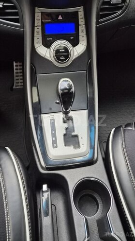 Hyundai Elantra 2011, 228,000 km - 1.8 l - Bakı
