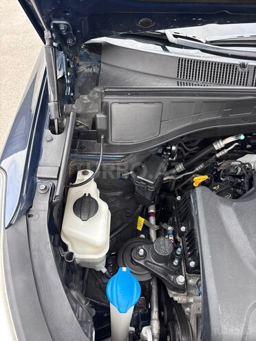Hyundai Santa Fe 2017, 187,000 km - 2.0 л - Bakı