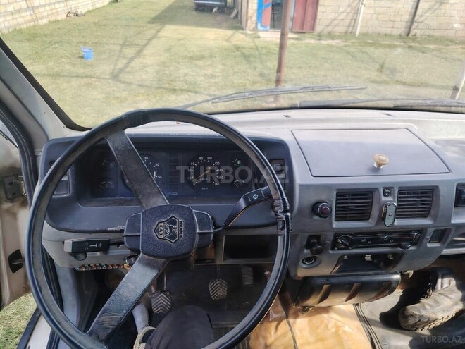 GAZ 33021 1997, 28,000 km - 2.4 l - İmişli