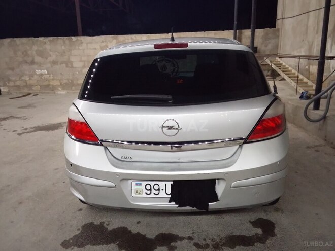 Opel Astra 2006, 380,000 km - 1.3 l - Hacıqabul